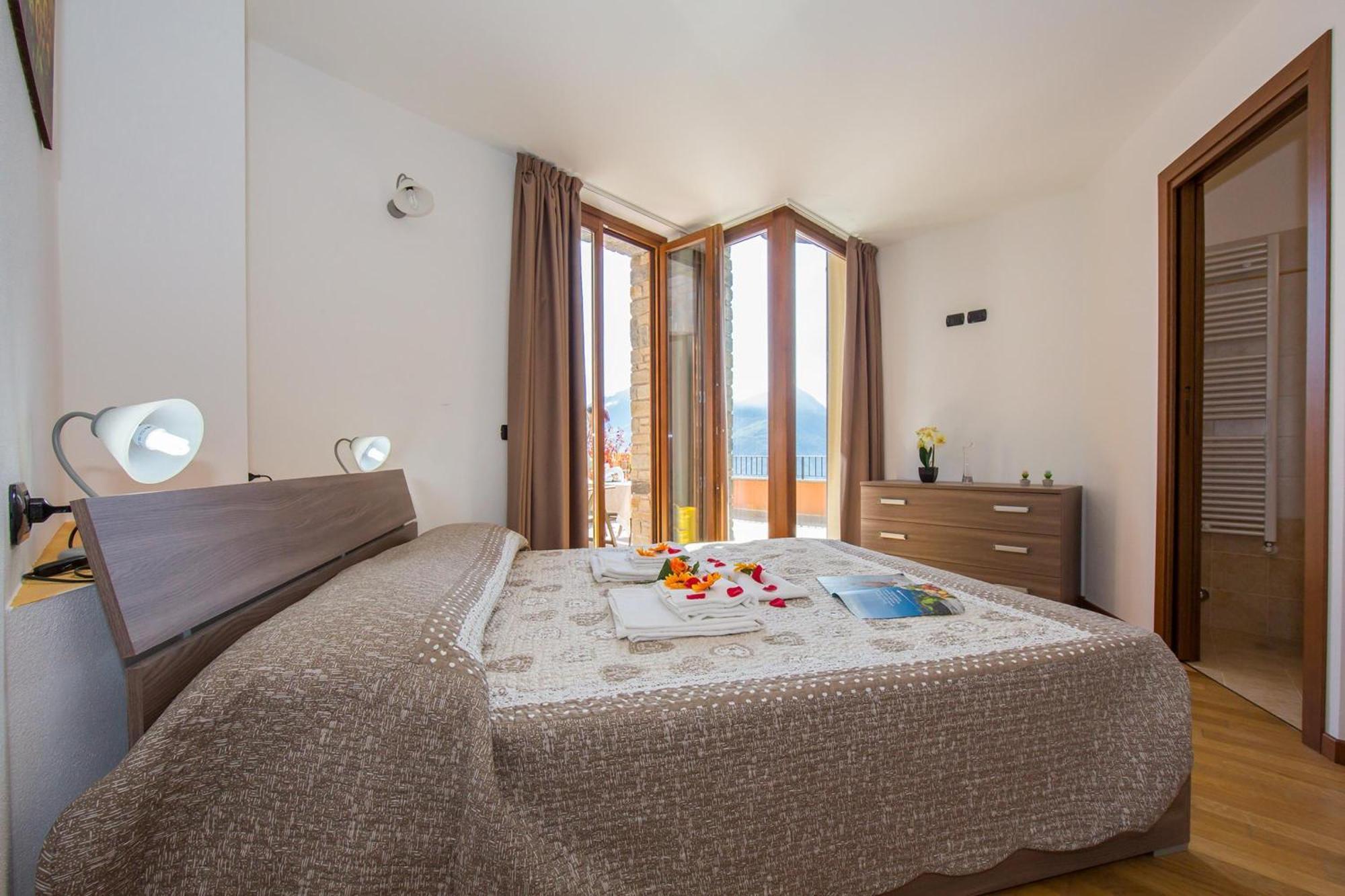 Residence Borgo La Sorgente Граведона Экстерьер фото