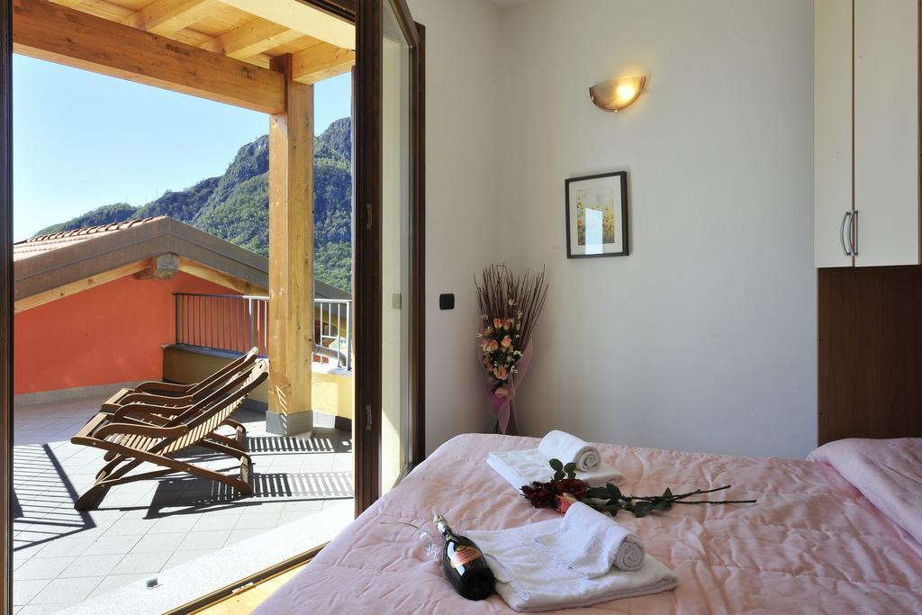 Residence Borgo La Sorgente Граведона Экстерьер фото