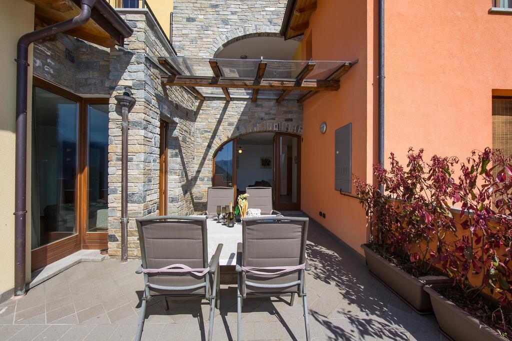 Residence Borgo La Sorgente Граведона Экстерьер фото