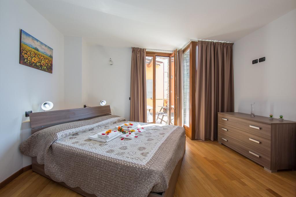 Residence Borgo La Sorgente Граведона Экстерьер фото
