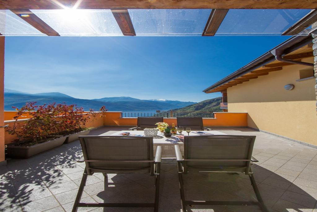 Residence Borgo La Sorgente Граведона Экстерьер фото